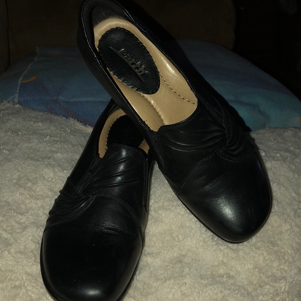 Earth Shoes